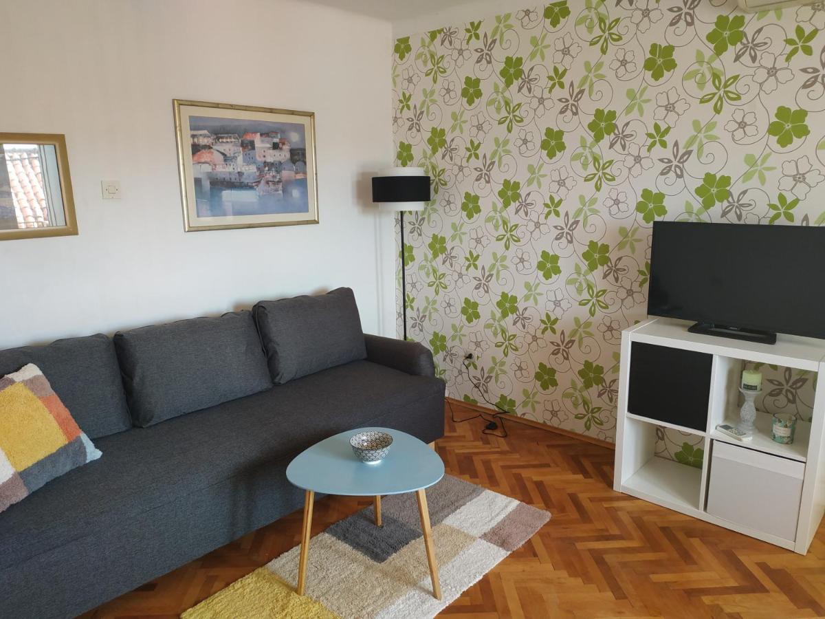 Saul Apartmán *